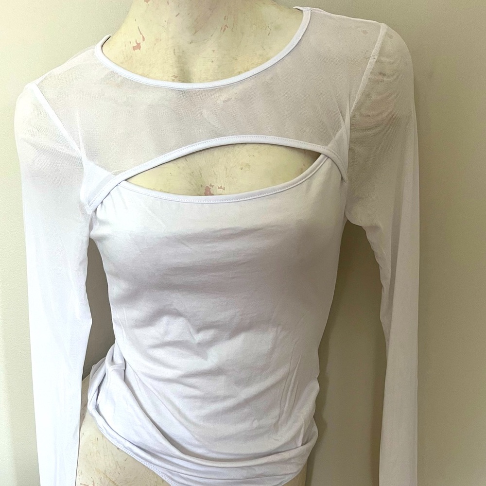 Small white bodysuit, untamed, never worn